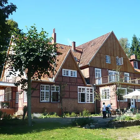 Waldhof Auf Herrenland 4* Mölln