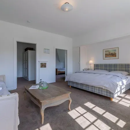 Waldhof Auf Herrenland Hotel 4*