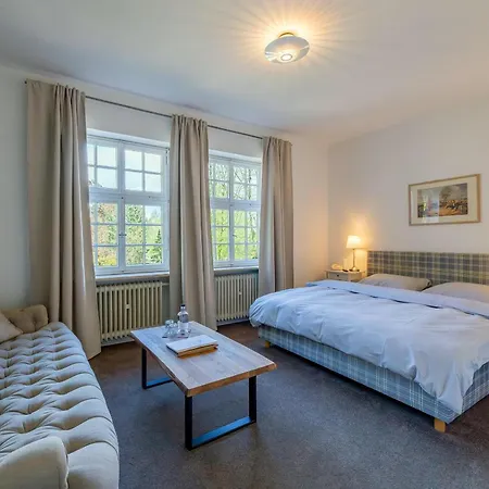 Waldhof Auf Herrenland ホテル メルン