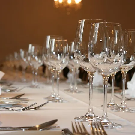 Hotel Waldhof Auf Herrenland 4*