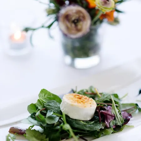 Hotel Waldhof Auf Herrenland 4*